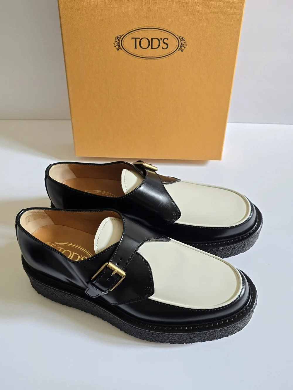 TOD'S Leather Loafer Shoes Size 39.5 Black White - Picture 6 of 10